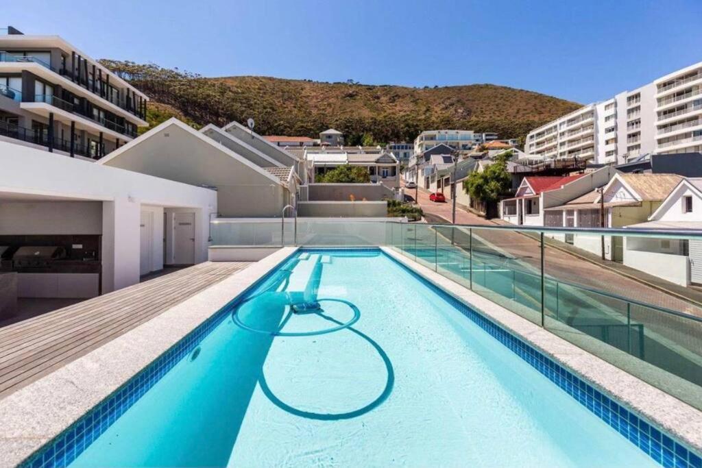 In Sea Point Apartment Cape Town